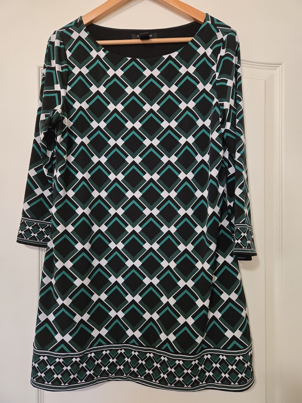 White House Black Market Black and Teal Geometric Long Sleeve Lined Shift Dress